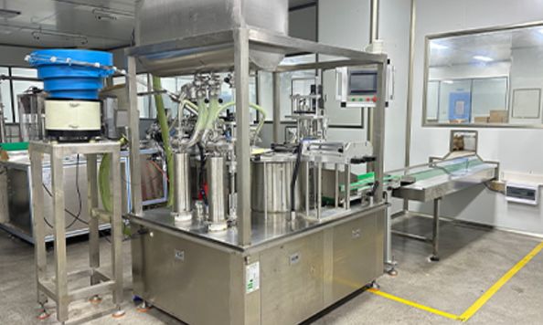 Famo Kemei Innovation (Guangdong) Cosmetics Co., Ltd. manufacturer production line